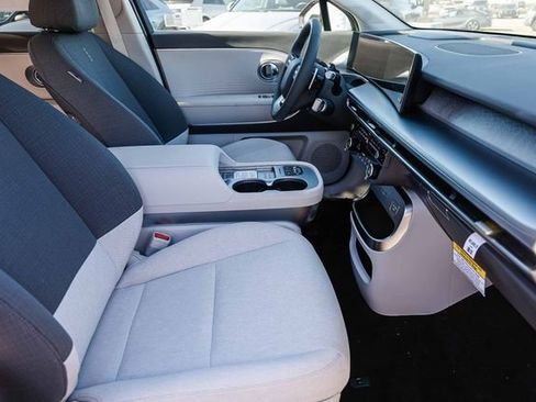 New 2026 Hyundai Ioniq 9 SE AWD/4WD image 19