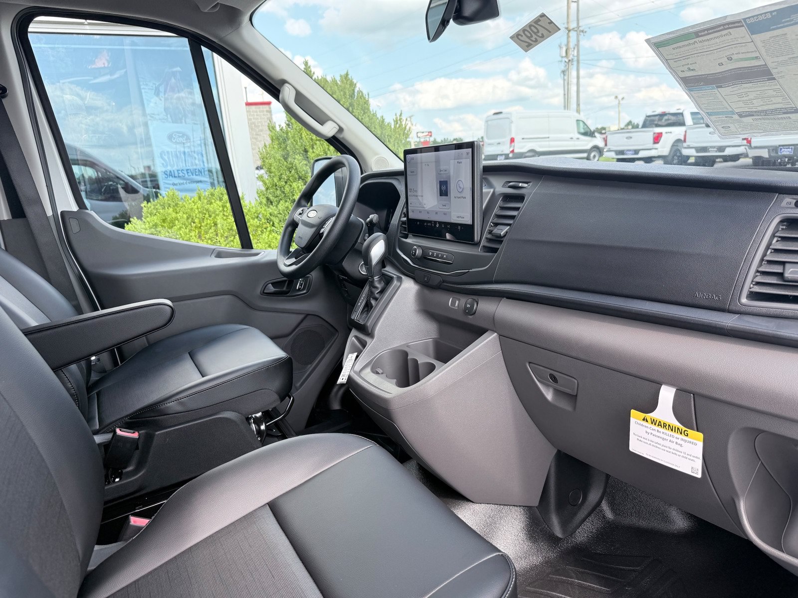 New 2026 Ford Transit 250 148 Medium Roof RWD image 12