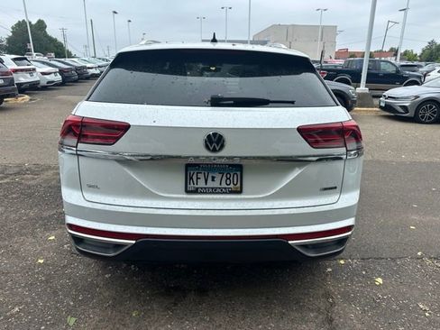 Used 2023 Volkswagen Atlas Cross Sport SEL AWD/4WD image 4