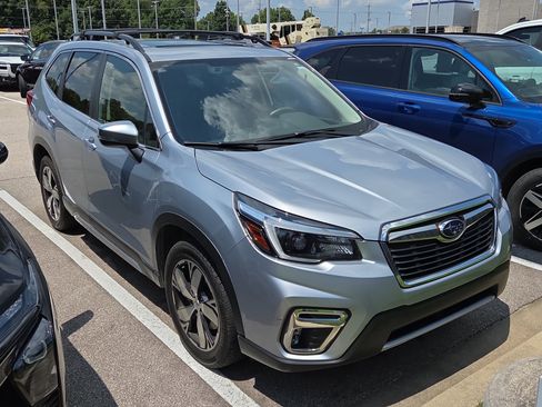 Used 2021 Subaru Forester Touring w/ Popular Package #2 AWD/4WD image 2
