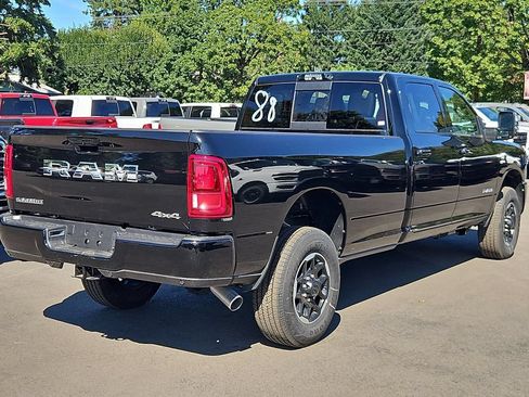 New 2026 RAM 2500 Laramie AWD/4WD image 7