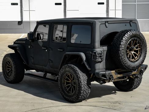 Used 2021 Jeep Wrangler Unlimited Rubicon image 11