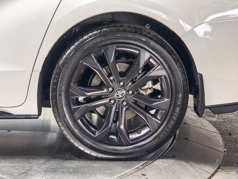 Certified 2023 Toyota Sienna XSE w/ XSE Plus Package FWD image 10