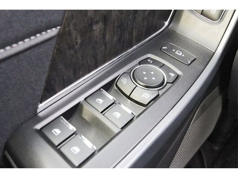 Used 2024 Ford F350 Lariat w/ Lariat Ultimate Package image 20