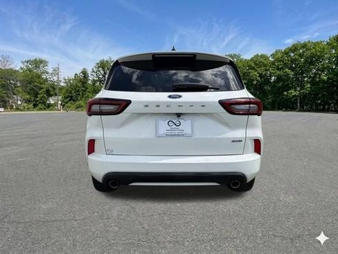Used 2024 Ford Escape ST-Line Select AWD/4WD image 7