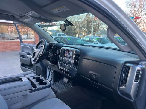 Used 2017 Chevrolet Silverado 1500 LT w/ All Star Edition image 17