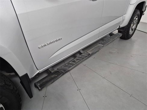 Used 2016 Chevrolet Colorado Z71 image 12