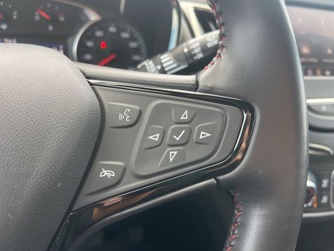 Used 2022 Chevrolet Equinox RS w/ LPO, Floor Liner Package image 23