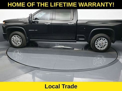 Used 2023 Chevrolet Silverado 2500 High Country w/ Z71 Off-Road Package image 4