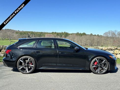 Used 2023 Audi RS 6 AWD/4WD image 2