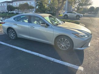 Used 2019 Lexus ES 350 w/ Premium Package video 2