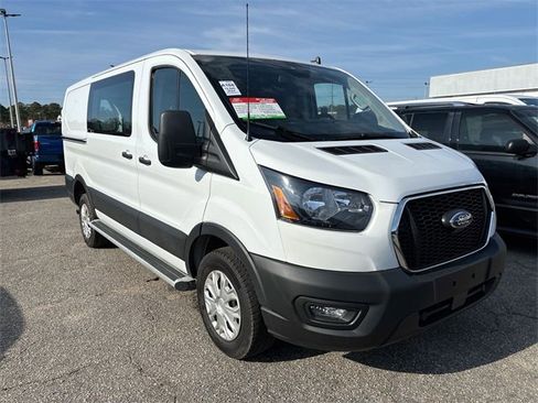 Used 2024 Ford Transit 250 Low Roof w/ Exterior Upgrade Package image 3