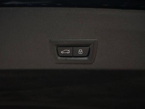 Used 2023 BMW XM AWD/4WD image 30