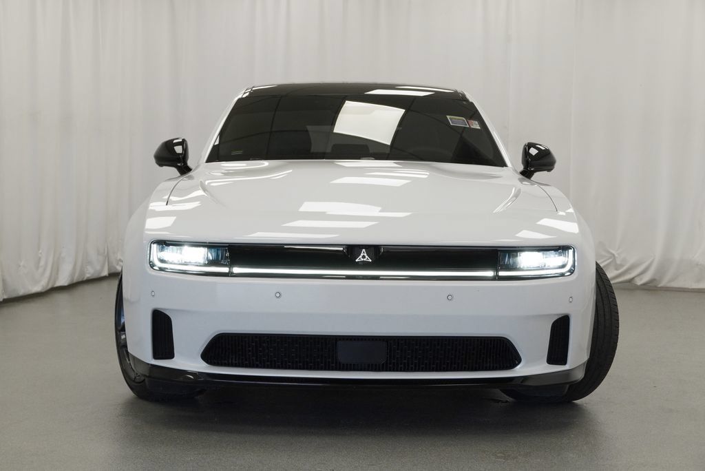 Used 2024 Dodge Charger Daytona R/T w/ Plus Group AWD/4WD image 14