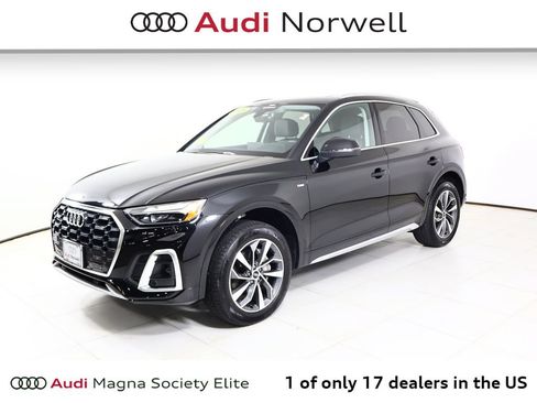 Used 2023 Audi Q5 2.0T Premium w/ Convenience Package AWD/4WD image 11