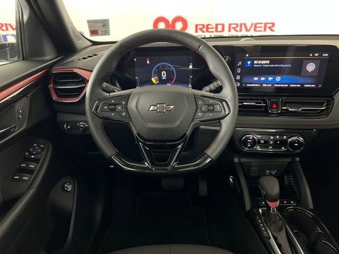 New 2026 Chevrolet TrailBlazer RS w/ Convenience Package FWD image 13
