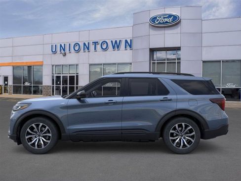 New 2026 Ford Explorer ST-Line image 3