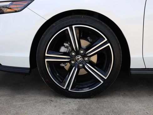 New 2026 Honda Accord SE image 9