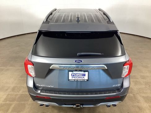Used 2022 Ford Explorer Platinum w/ Equipment Group 601A AWD/4WD image 7