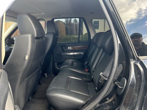 Used 2012 Land Rover Range Rover Sport HSE image 14