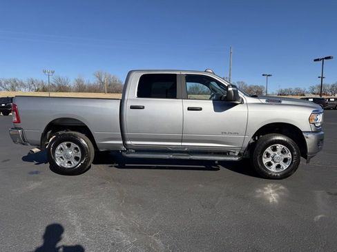 Used 2024 RAM 2500 Big Horn w/ Bed Utility Group image 8