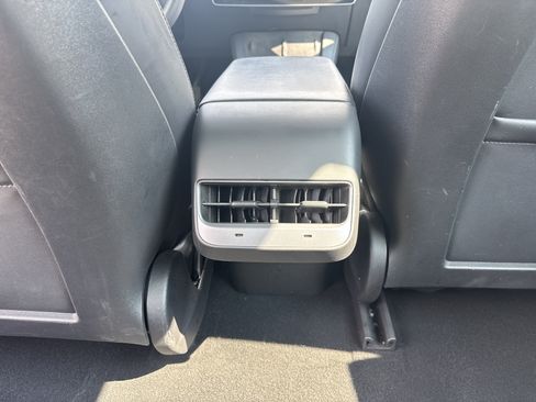 Used 2023 Tesla Model 3 Standard Range RWD image 16