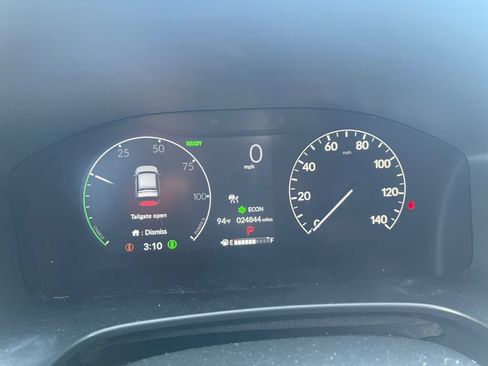 Used 2025 Honda CR-V Sport image 17