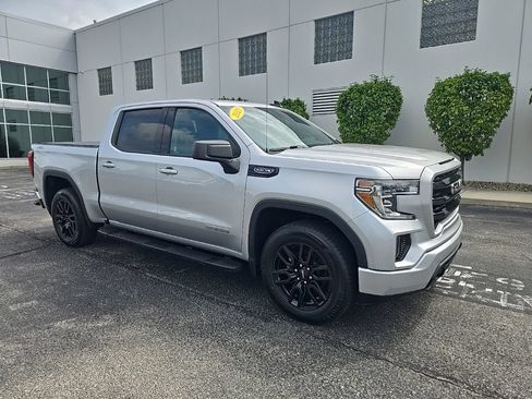 Used 2020 GMC Sierra 1500 Elevation w/ Elevation Value Package AWD/4WD image 4