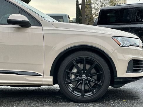 Used 2023 Audi Q7 3.0T Prestige w/ Prestige Package image 36