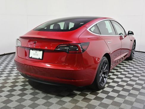 Used 2019 Tesla Model 3 Standard Range Plus image 6