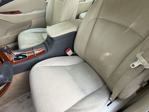 Used 2011 Lexus ES 350 FWD image 17