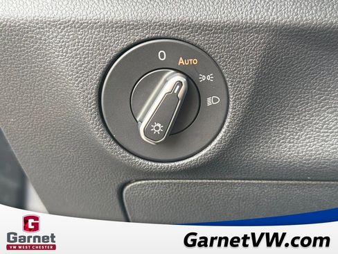 New 2026 Volkswagen Jetta SE image 30