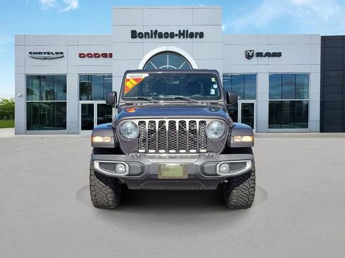 Used 2021 Jeep Gladiator Sport AWD/4WD image 2