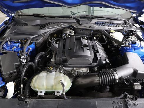 Used 2021 Ford Mustang EcoBoost image 17