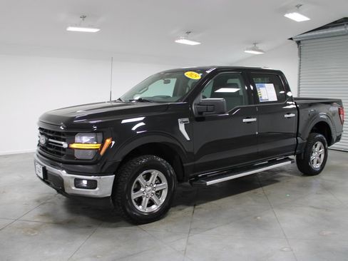 Used 2025 Ford F150 XLT w/ Equipment Group 301A Standard image 4