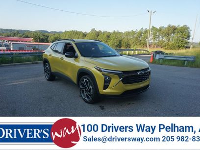 Used 2024 Chevrolet Trax RS