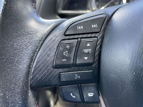 Used 2016 MAZDA MAZDA3 s Touring image 31