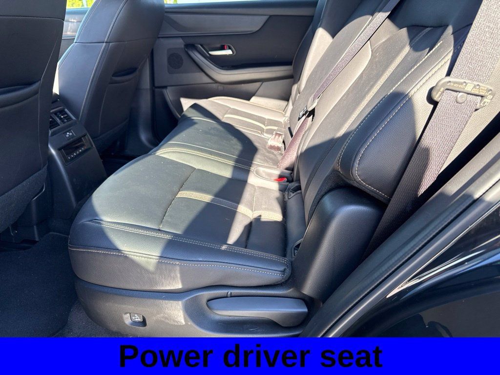 Used 2026 MAZDA CX-90 3.3 Turbo w/ Select Package AWD/4WD image 8
