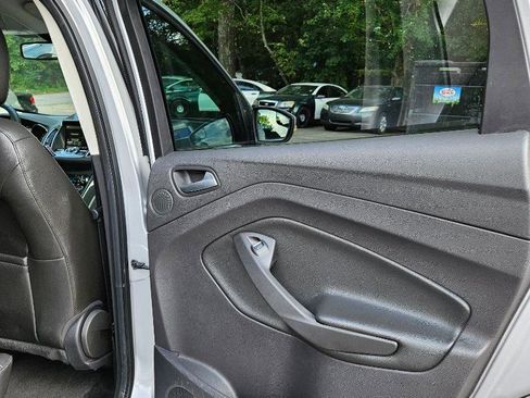 Used 2014 Ford Escape Titanium image 26