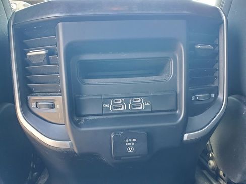 Used 2021 RAM 1500 Big Horn image 22