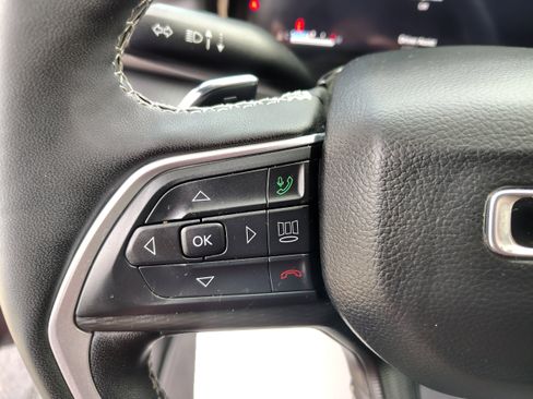 Certified 2024 Jeep Grand Cherokee L Altitude image 34