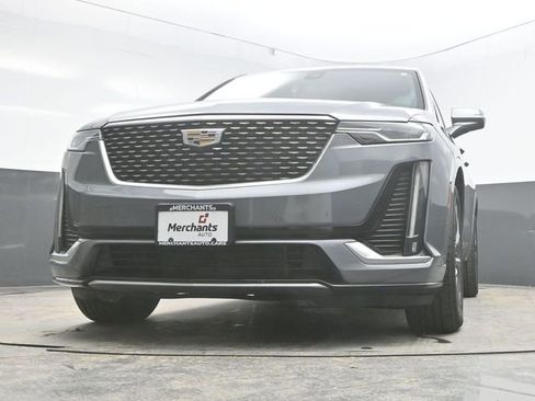 Used 2020 Cadillac XT6 Premium Luxury image 30
