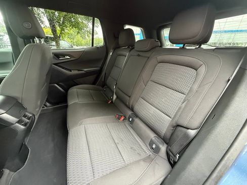 Used 2026 Chevrolet Equinox LT AWD/4WD image 24