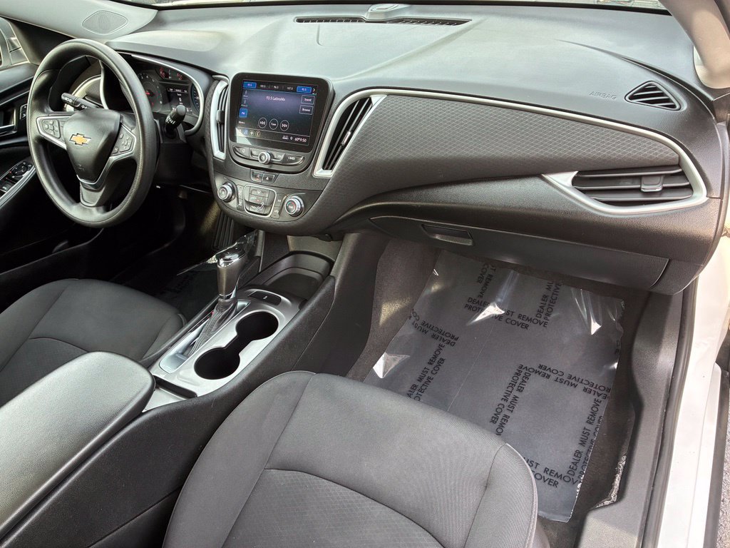 Used 2020 Chevrolet Malibu LS FWD image 30