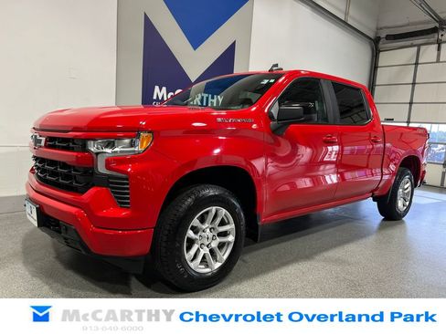 Used 2023 Chevrolet Silverado 1500 RST w/ Convenience Package II AWD/4WD image 9