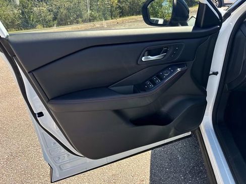 Certified 2025 Nissan Rogue SV w/ Rock Creek Premium Package AWD/4WD image 26