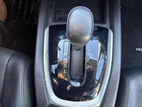 Used 2016 Nissan Rogue SL w/ SL Premium Package image 21