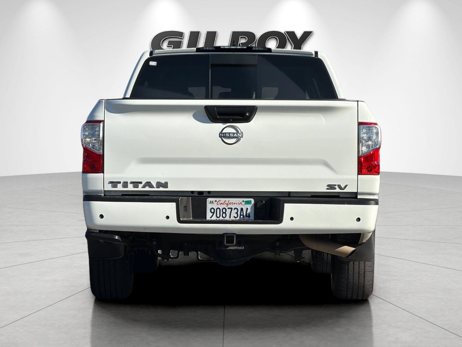 Used 2024 Nissan Titan SV w/ SV Convenience Package RWD image 4