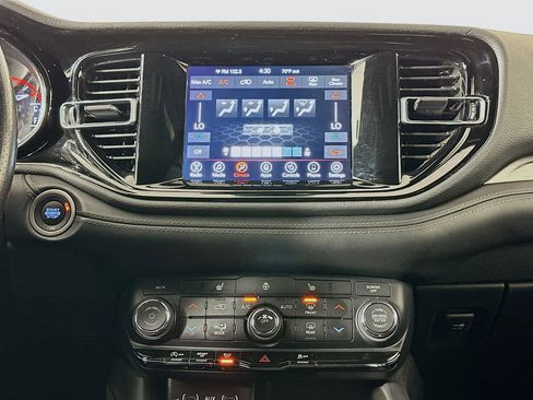 Used 2024 Dodge Durango SXT image 23