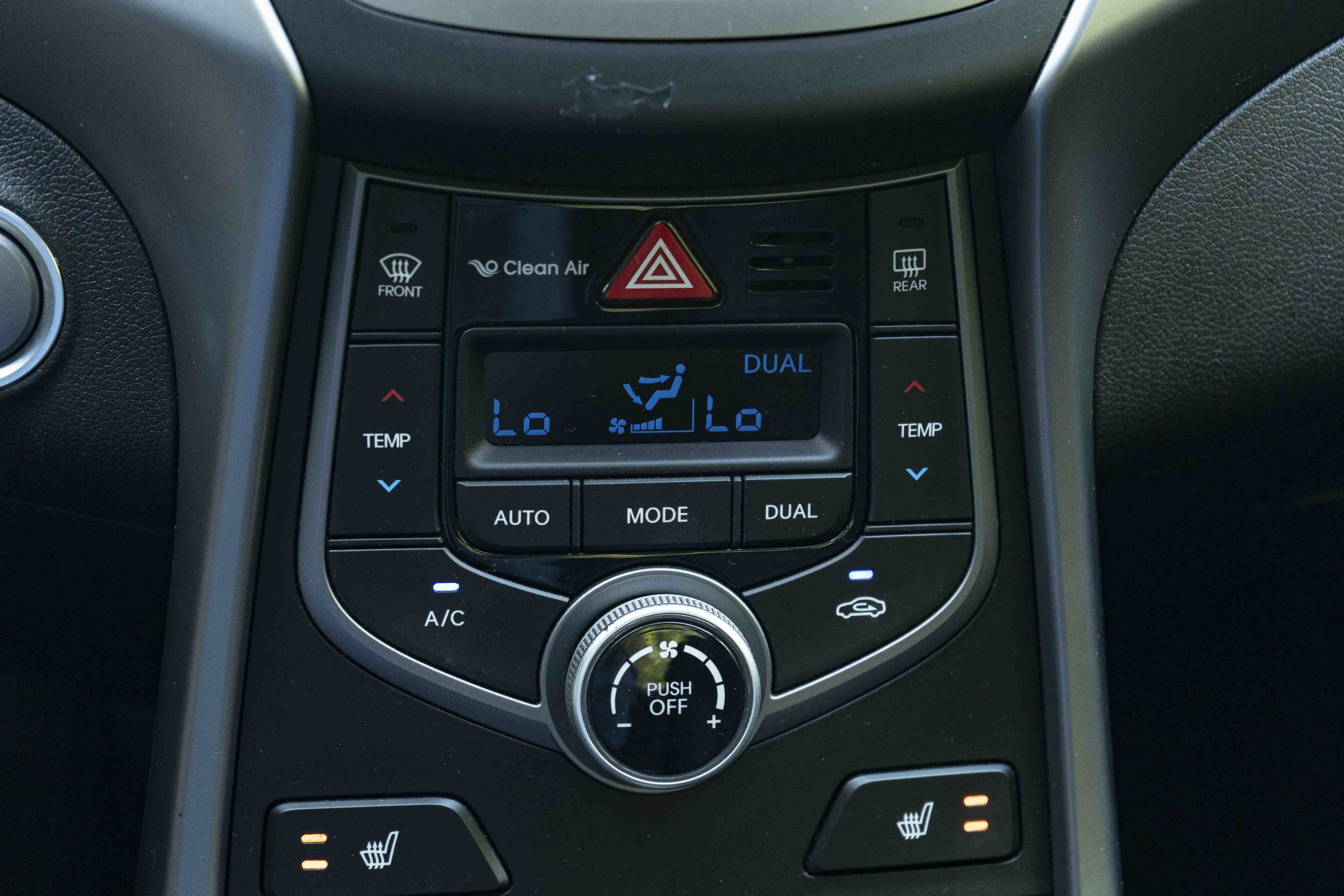 Used 2016 Hyundai Elantra Limited FWD image 31